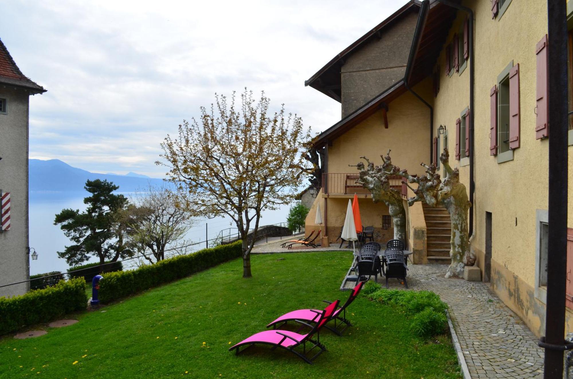 Hotel Domaine Du Burignon Saint-Saphorin Zewnętrze zdjęcie